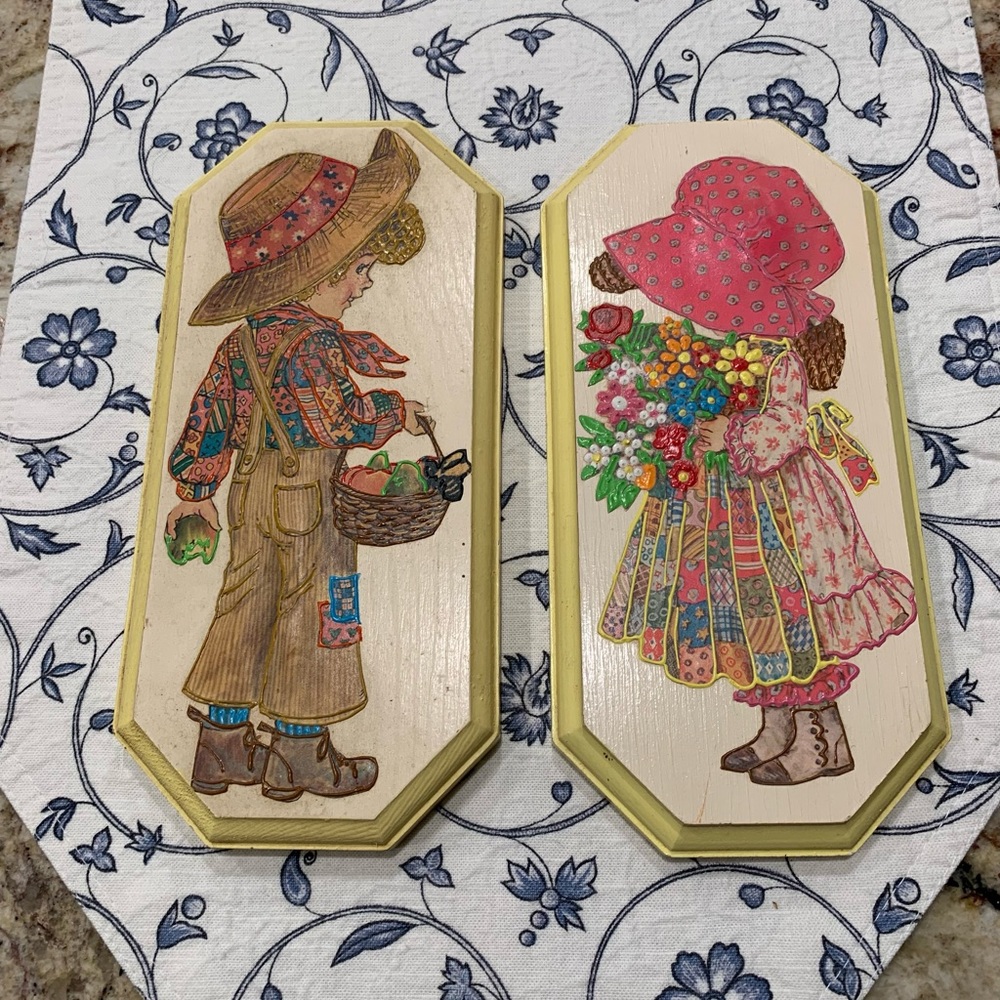 Vintage Decorative wall plaque